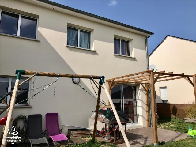 Vente - Maison - Manhac - 109.0m² - 5 pièces - Ref : LJ976