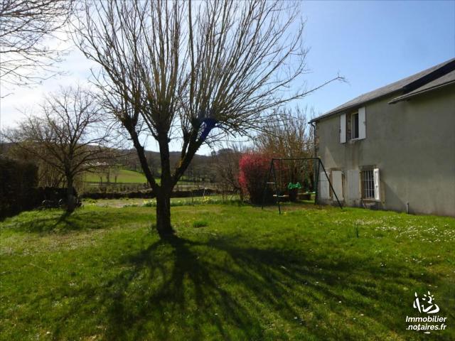 Vente - Maison - Vézins-de-Lévézou - 104.00m² - 3 pièces - Ref : 12038-191102