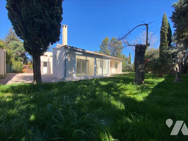 Maison 6 pièces 142 m² · à Eyragues · 142 m² · 383 000 €
