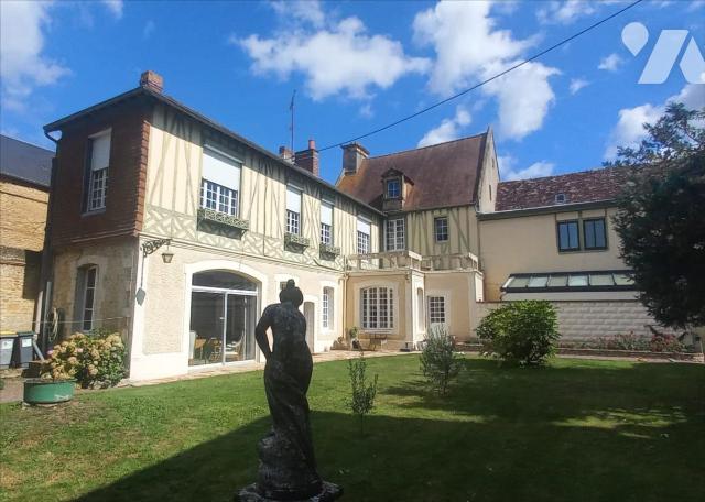 Maison 10 pièces 208 m² · à Saint-Pierre-en-Auge · 208 m² · 316 000 €