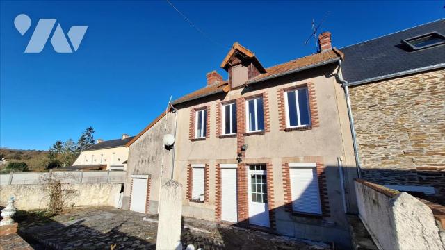 Maison 5 pièces 111 m² · à Balleroy-sur-Drôme · 111 m² · 153 000 €