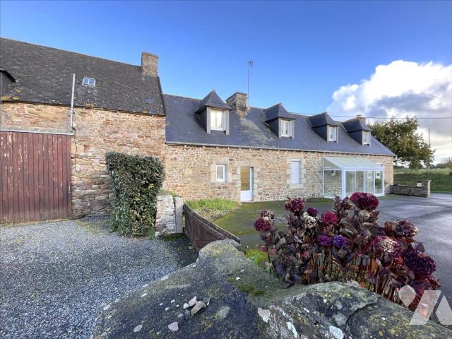 Maison 6 pièces 135 m² · à Pleudaniel · 135 m² · 435 000 €