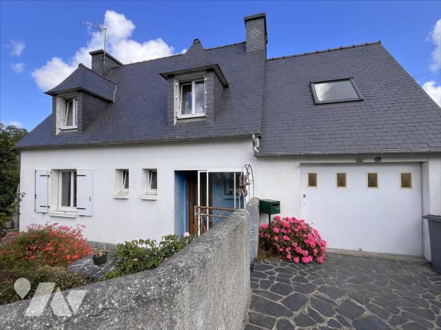 Maison 4 pièces 90 m² · à Tréguier · 90 m² · 165 000 €