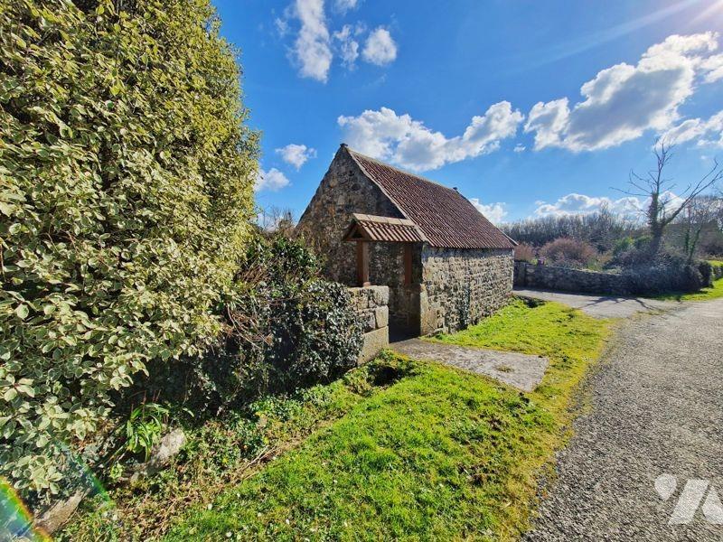 VENTE maison-PLOUGRESCANT (22)