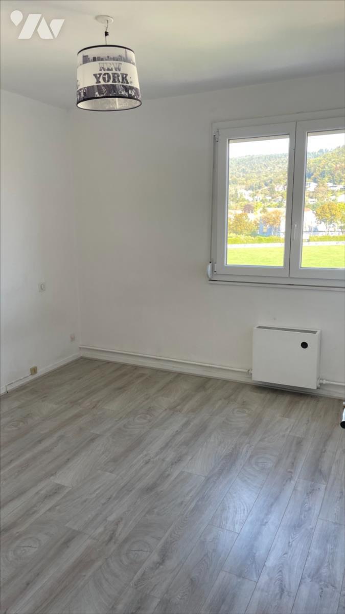 LOCATION appartement-BAUME LES DAMES (25)