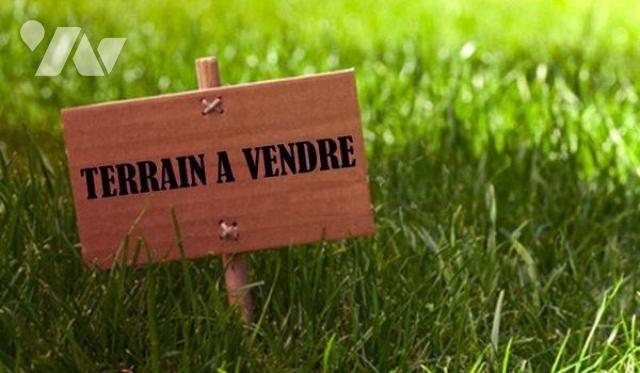 Terrain 909 m² · à Saint-Donat-sur-l'Herbasse · 909 m² · 96 000 €