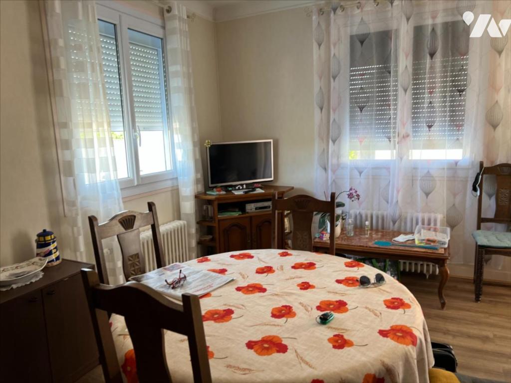 VENTE maison-CHATEAULIN (29)