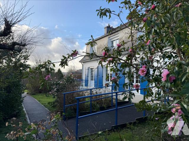 Maison 7 pièces 177 m² · à Châteaulin · 177 m² · 285 000 €