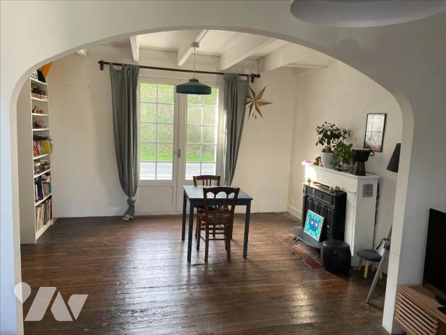 Maison 103m² — Brasparts