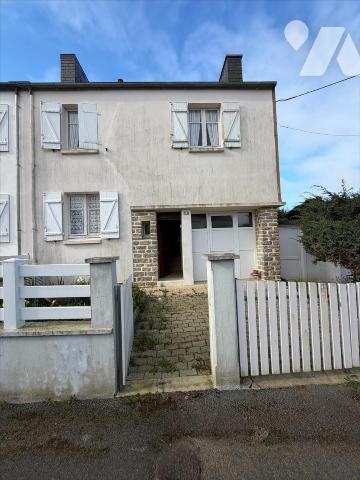 Maison 4 pièces 70 m² · à Pont-de-Buis-lès-Quimerch · 70 m² · 90 000 €