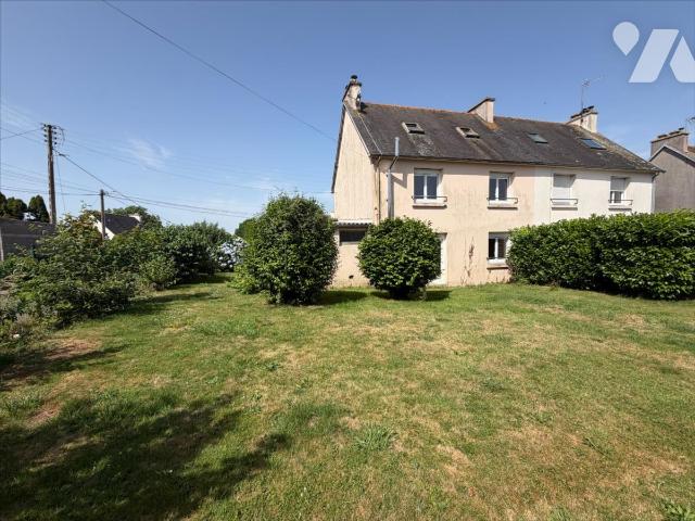 Maison 6 pièces 113 m² · à Cast · 113 m² · 105 000 €