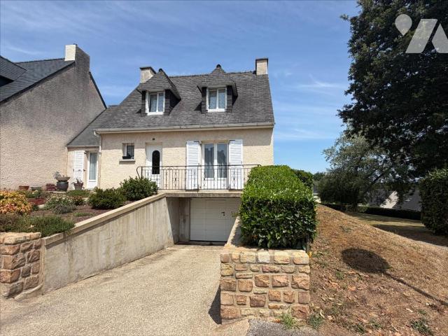 Maison 5 pièces 90 m² · à Châteaulin · 90 m² · 170 000 €