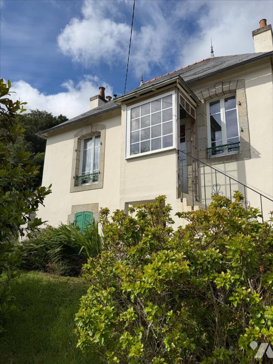 Maison 4 pièces 110 m² · à Châteaulin · 110 m² · 175 000 €