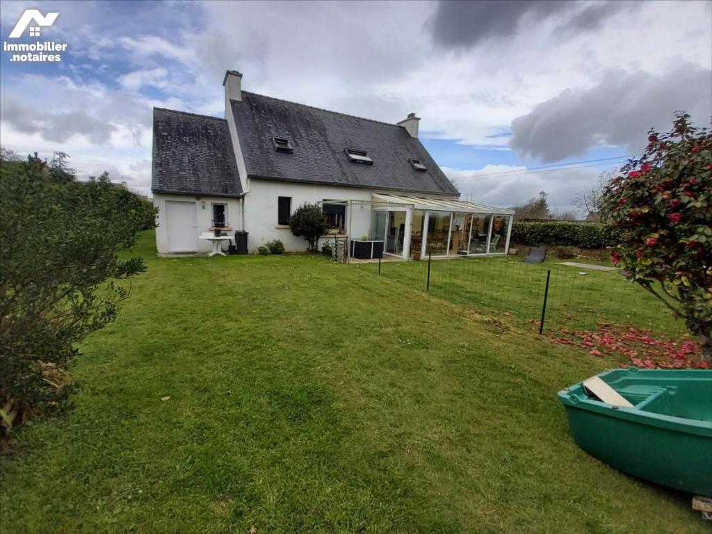 Maison à Vendre à Spézet Par Notaire Maison / villa à A vendre 7 pièces (139 m²) - SPEZET 29540 - 202 410 €