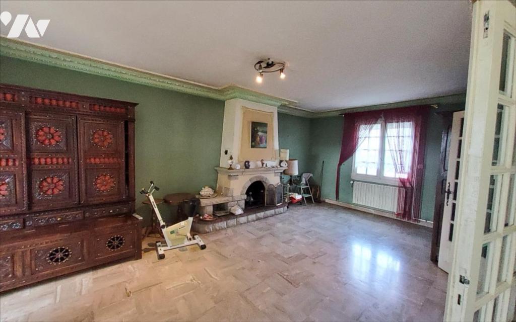 VENTE maison-CARHAIX PLOUGUER (29)