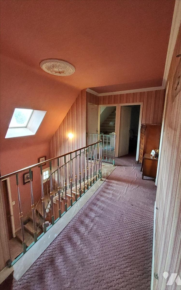 VENTE maison-CARHAIX PLOUGUER (29)