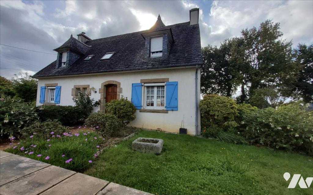 VENTE maison-CARHAIX PLOUGUER (29)