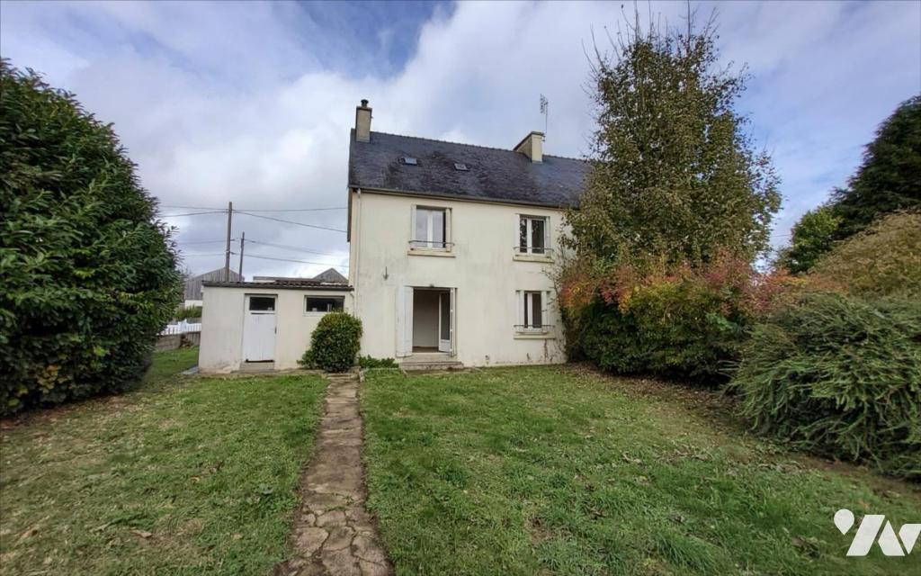 VENTE maison-CARHAIX PLOUGUER (29)