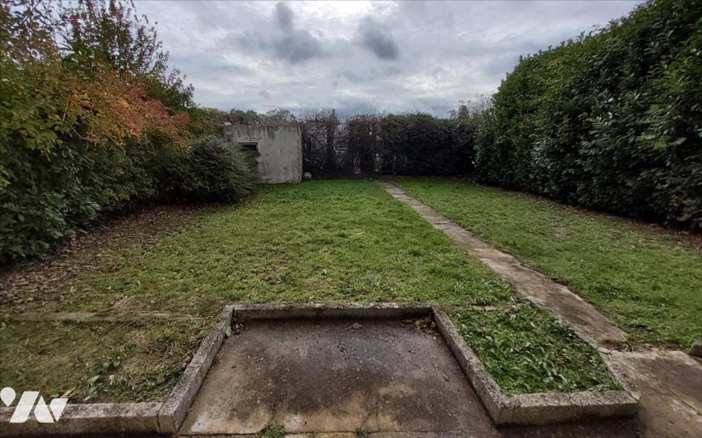 VENTE maison-CARHAIX PLOUGUER (29)