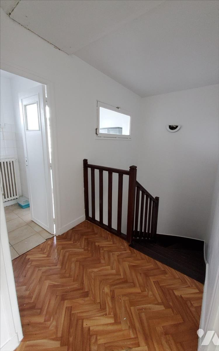 VENTE maison-CARHAIX PLOUGUER (29)