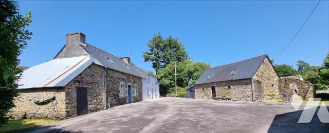 Maison 70m² — Locarn