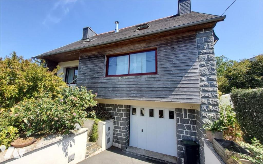 Maison 6 pièces 109 m² · à Carhaix-Plouguer · 109 m² · 180 800 €