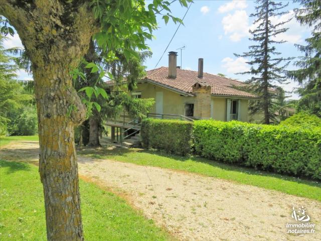 Vente - Maison - Vic-Fezensac - 147.00m² - 6 pièces - Ref : 32010-43