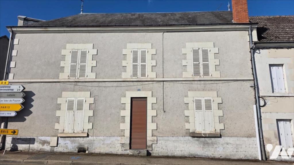 Maison 6 pièces 148 m² · à Val-Fouzon · 148 m² · 70 000 €