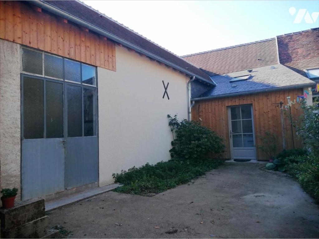 VENTE maison-DESCARTES (37)