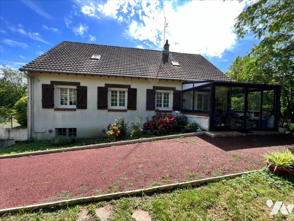 Maison 4 pièces 137 m² · à Seigy · 137 m² · 160 000 €