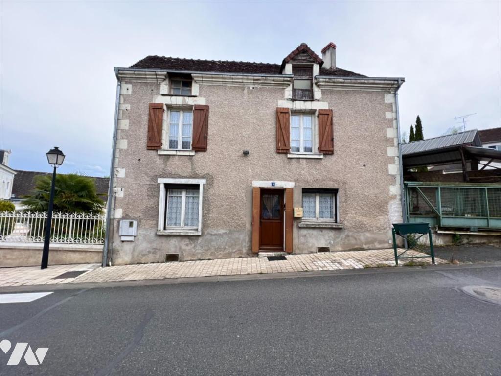 Maison 4 pièces 94 m² · à Seigy · 94 m² · 65 000 €