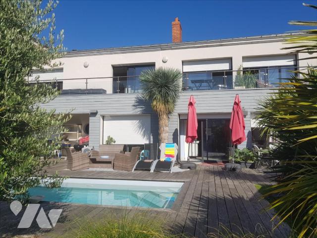 Vente - Maison / villa - BARBECHAT - 157 m² - 5 pièces - 44042-23