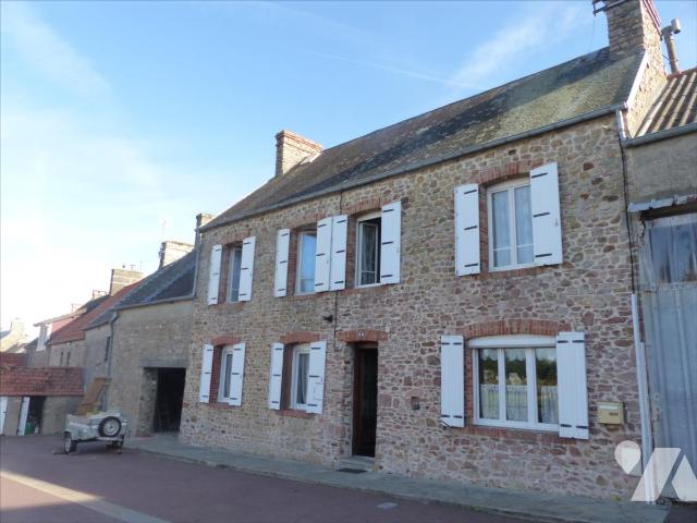Maison 4 pièces 131 m² · à Créances · 131 m² · 135 000 €