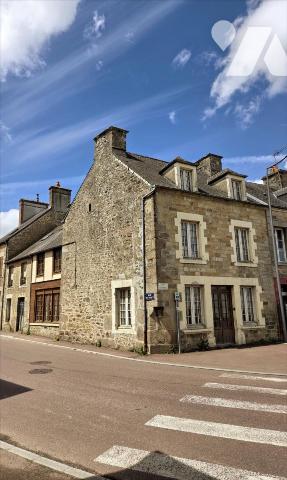 Maison 8 pièces 180 m² · à Quettehou · 180 m² · 130 000 €