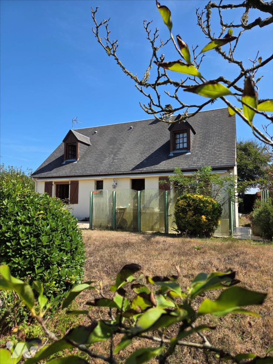 Maison 8 pièces 125 m² · à Montfarville · 125 m² · 230 000 €