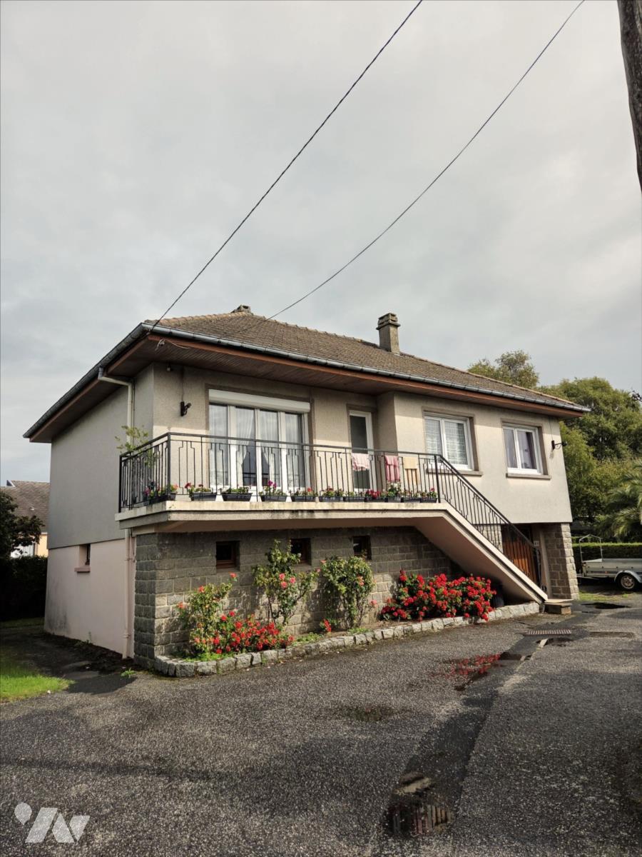 Maison 6 pièces 85 m² · à Cherbourg-en-Cotentin · 85 m² · 230 000 €