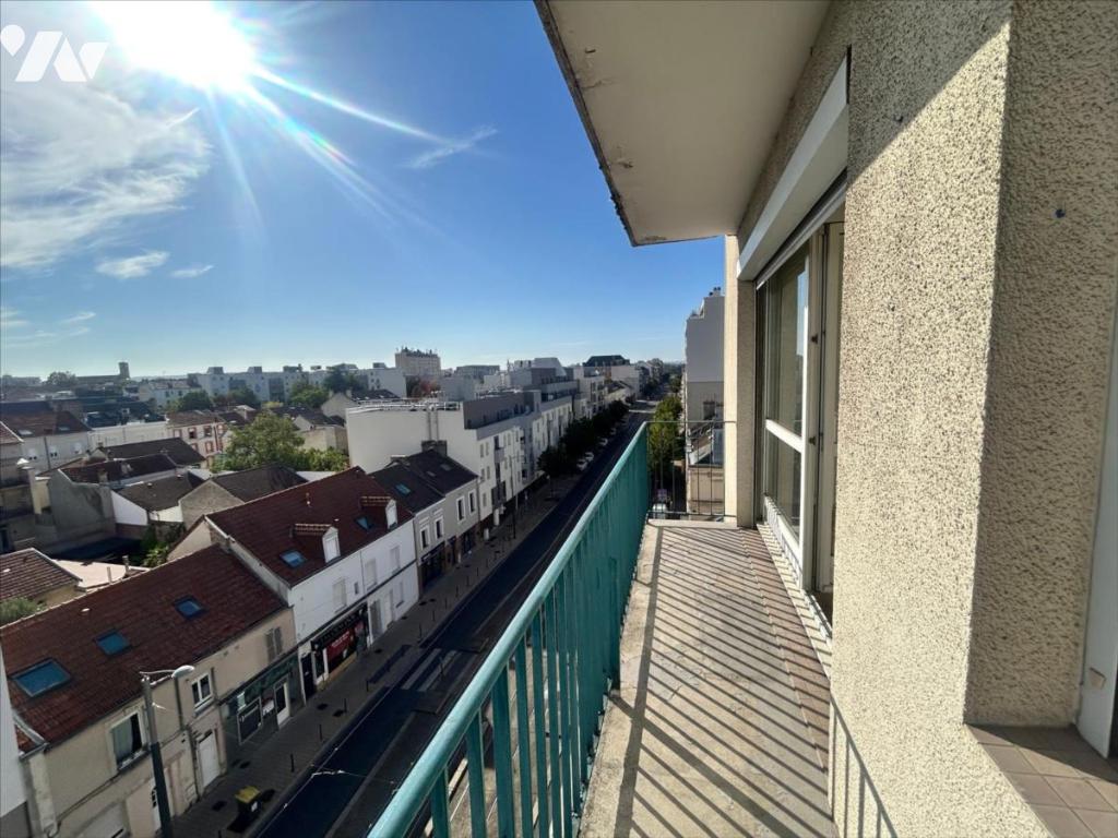 Appartement 3 pièces 83 m² · à Reims · 83 m² · 824 €