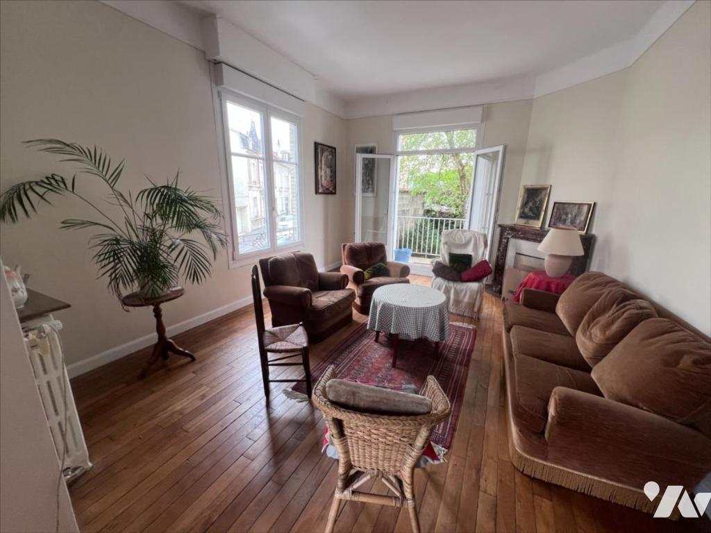 Immeuble 390 m² · à Reims · 390 m² · 850 000 €