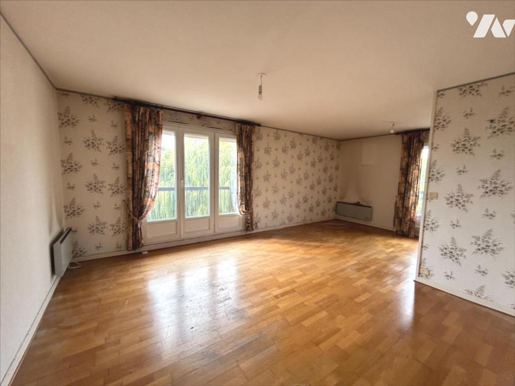 Appartement 4 pièces 85 m² · à Saint-Brice-Courcelles · 85 m² · 150 000 €