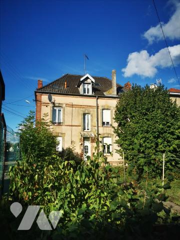 Immeuble 207 m² · à Jarny · 207 m² · 245 000 €