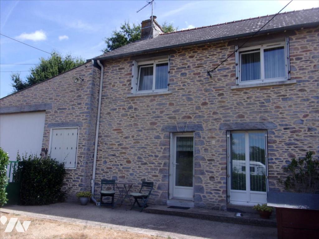 Maison 3 pièces 70 m² · à Carentoir · 70 m² · 130 000 €