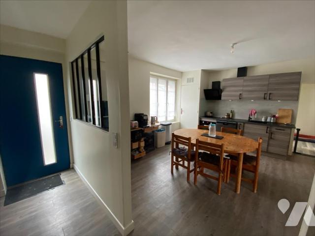 Maison 6 pièces 131 m² · à Sainte-Gauburge-Sainte-Colombe · 130,6 m² · 150 000 €