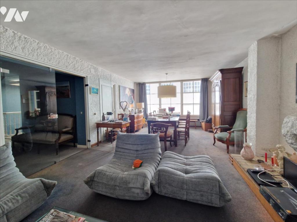 Maison 8 pièces 260 m² · à Saint-Omer · 260 m² · 135 000 €