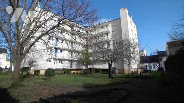 Appartement 4 pièces 71 m² · à Le Mans · 70,6 m² · 105 000 €