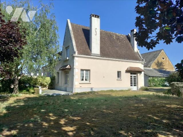 Sale - House/Villa - LUCHE PRINGE - 88.2 m² - 4 rooms - 1182