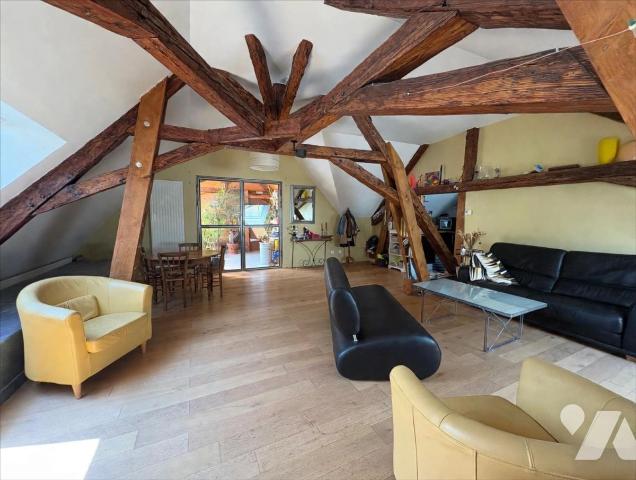 Appartement 6 pièces 138 m² · à Chambéry · 137,9 m² · 303 000 €