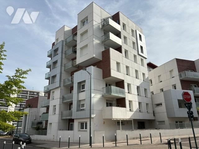 Appartement 1 pièce 33 m² · à Grand-Quevilly · 33 m² · 83 000 €