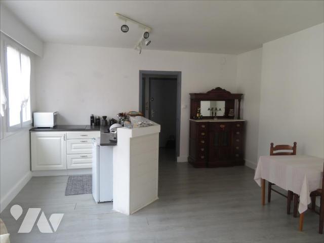 Appartement 2 pièces 38 m² · à Dieppe · 37,9 m² · 80 000 €