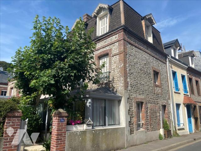 Maison 4 pièces 66 m² · à Étretat · 65,5 m² · 300 000 €