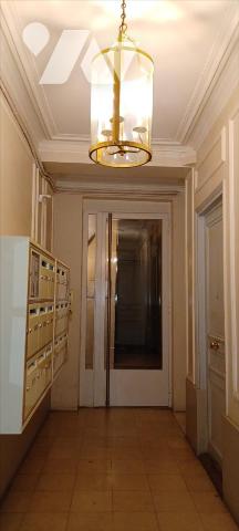 Appartement a louer paris-10e-arrondissement - 5 pièce(s) - 73 m2 - Surfyn